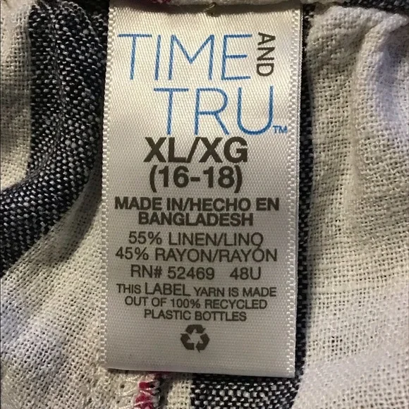 Time and Tru Women’s Blend Linen Shorts - Picture 5 of 6